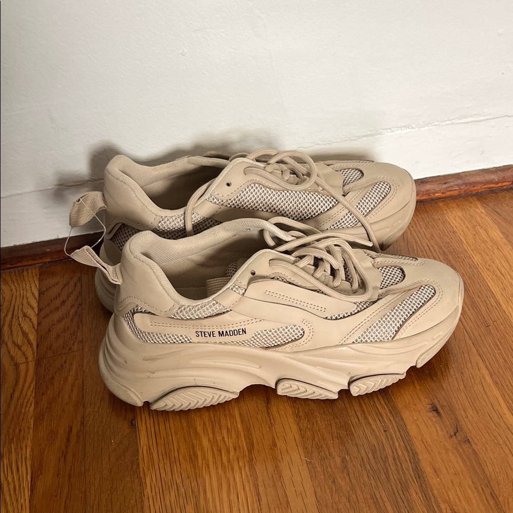 Steve Madden Cream Chunky Sneakers